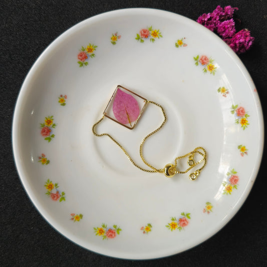 Elegant Bougainvillea Resin Jewelry - Square Bracelet