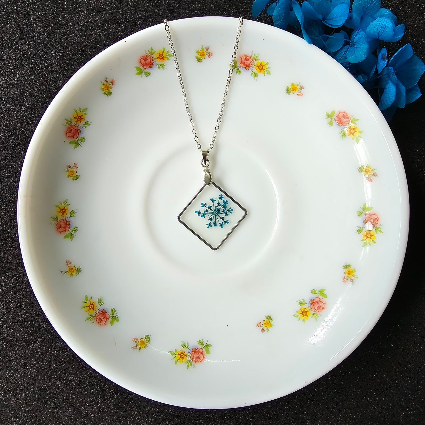 Queen Anne's Lace Rectangle Pendant - Blue Floral Grace