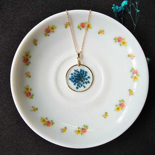 Queen Anne's Lace Pendant - Blue Floral Grace